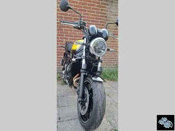 Kawasaki Z 650 RS (2026) — foto 1