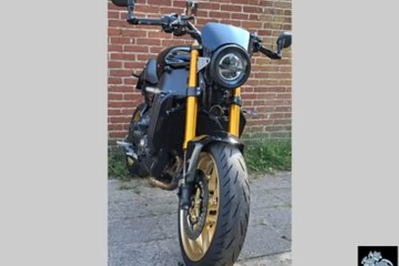 Yamaha XSR900 (2023)