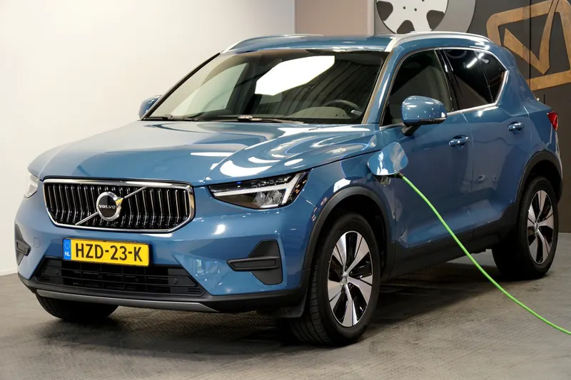 Volvo XC40 (2022)