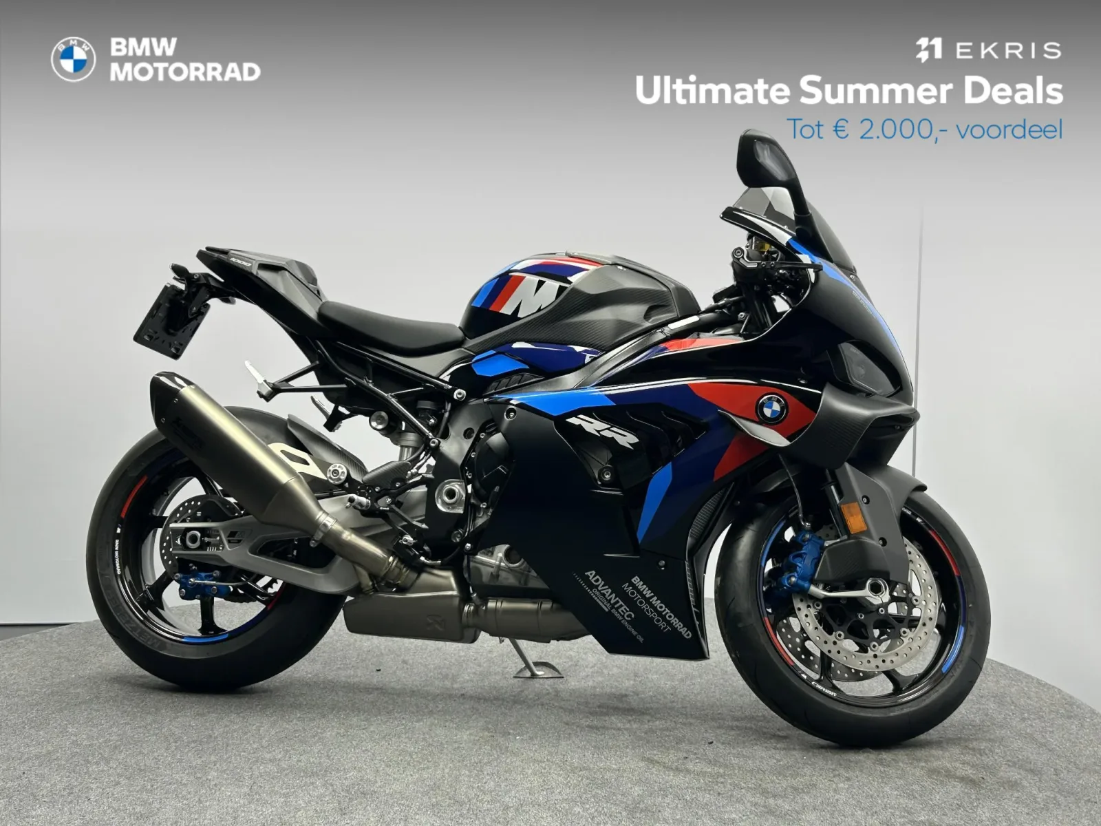 BMW M 1000 RR (2026) — foto 1
