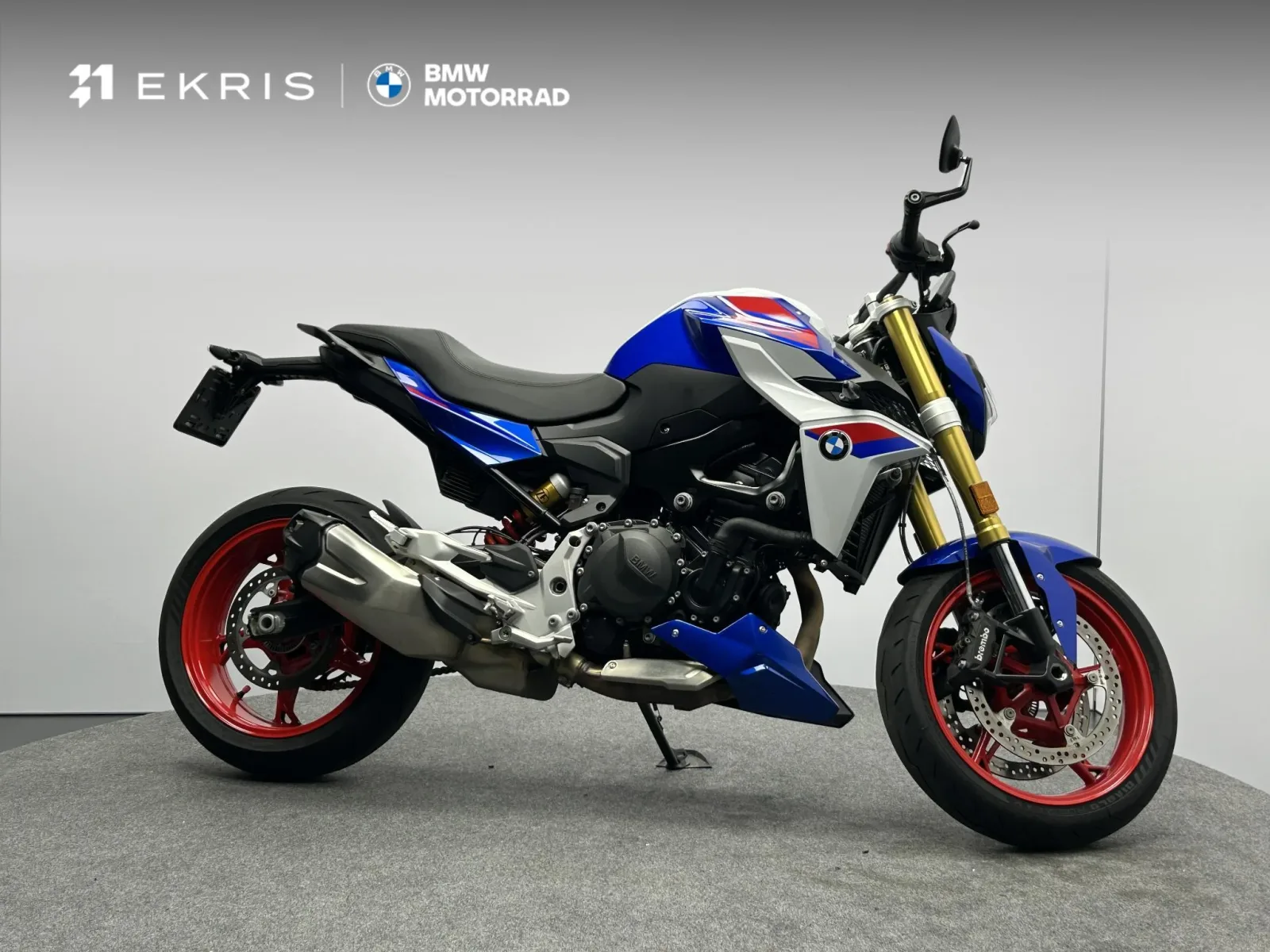 BMW F 900 R (2026) — foto 1