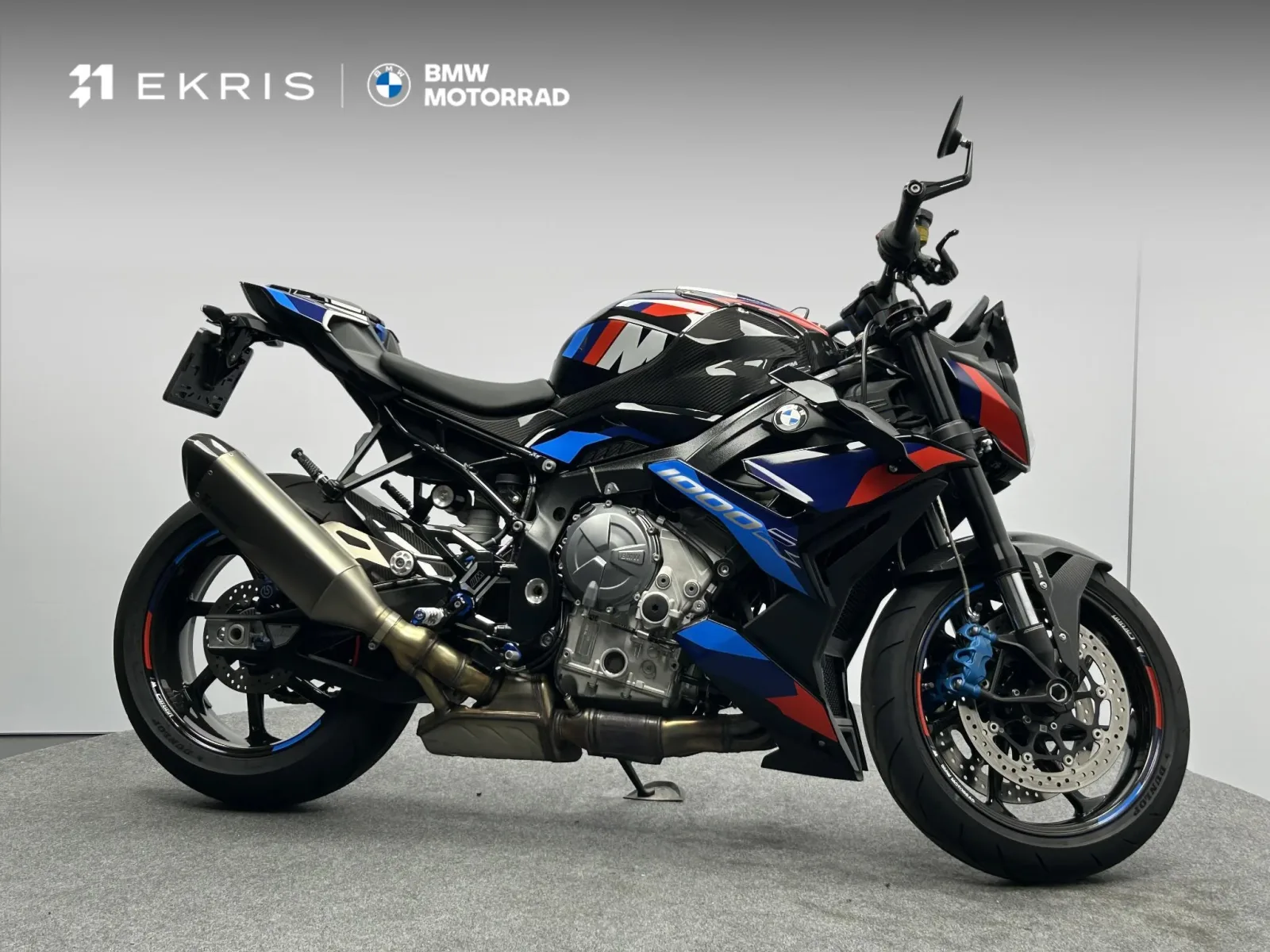 BMW M 1000 R (2023) — foto 1