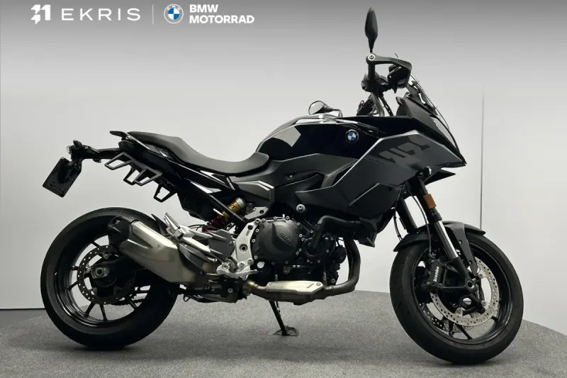 BMW F 900 XR (2024)