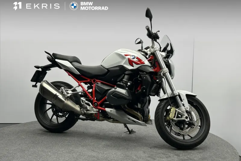 BMW R Sport (2015)