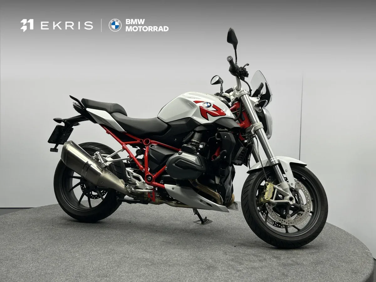 BMW R Sport (2015) — foto 1