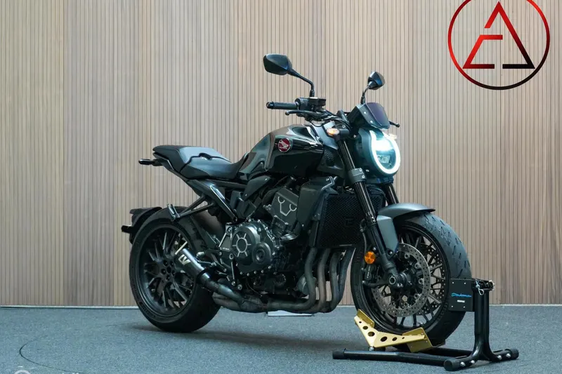 Honda CB 1000R Black Edition (2022)