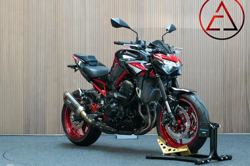 Kawasaki Z900 (2024)