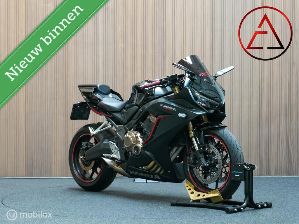 Honda CBR650R (2022) — foto 1