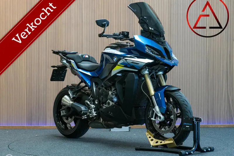 BMW S 1000 XR (2024)