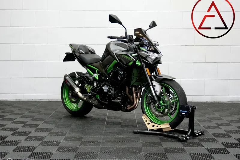 Kawasaki Onbekend Z900 Performance (2023)