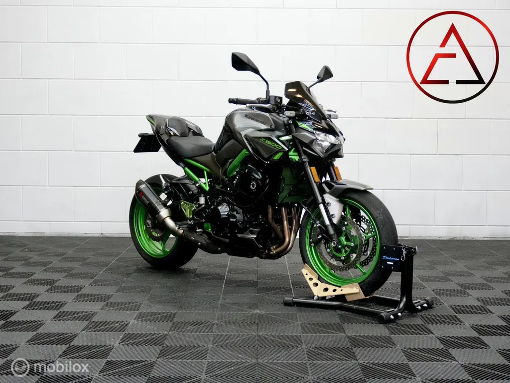 Kawasaki Onbekend Z900 Performance (2023) — foto 1