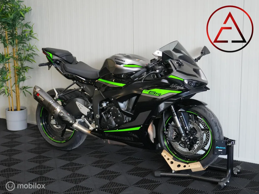Kawasaki Onbekend Ninja ZX-6R (2024) — foto 1