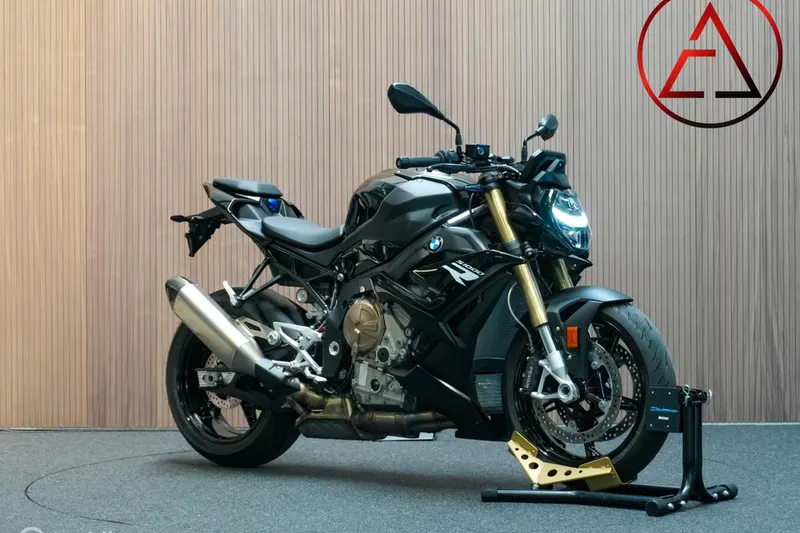 BMW S 1000 R (2024)