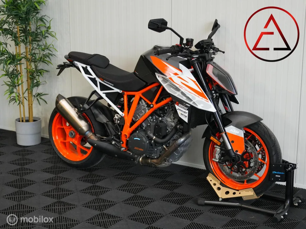 KTM Onbekend 1290 SuperDuke R ABS (2019) — foto 1
