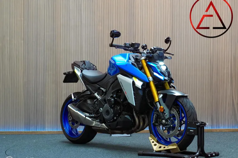 Suzuki GSX-S1000 (2021)