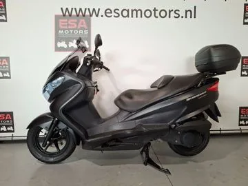 Suzuki BURGMAN 200 (2012) — foto 1