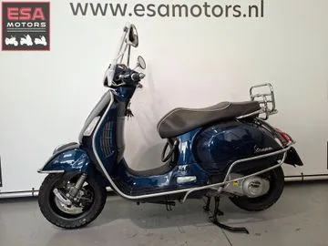 Vespa GTS 250 (2016) — foto 1