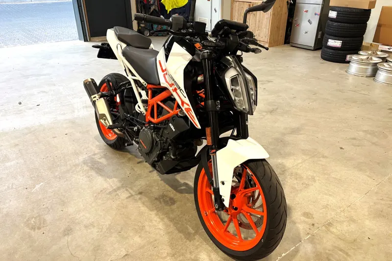 KTM 390 (2018)