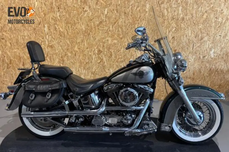 Harley-Davidson FLSTN Nostalgia (1996)