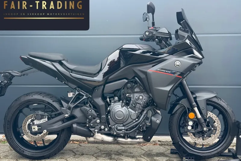YAMAHA TRACER 7 ABS (2025)