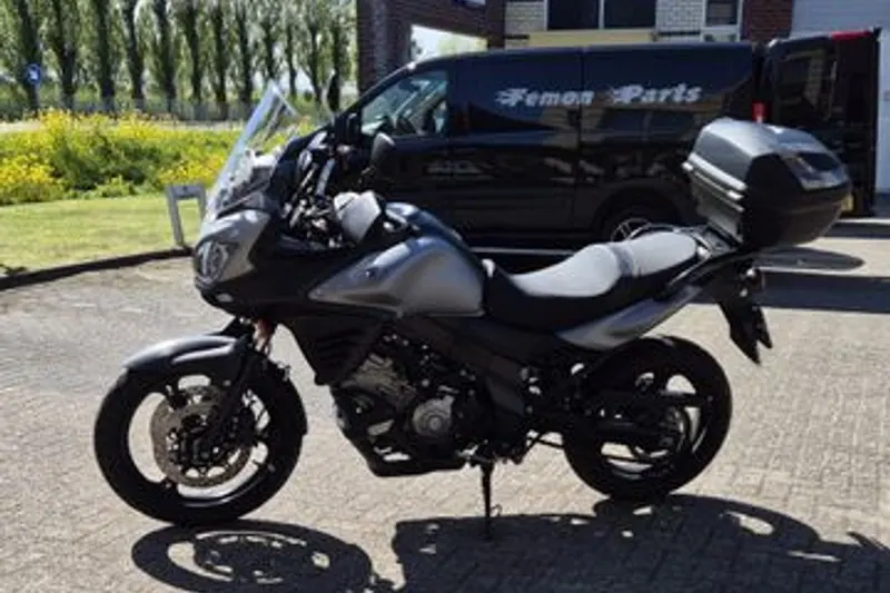 Suzuki V-Strom 650 (2016)
