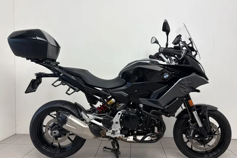 BMW F 900 XR (2023)