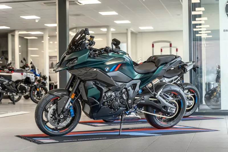 BMW M 1000 XR (2026)
