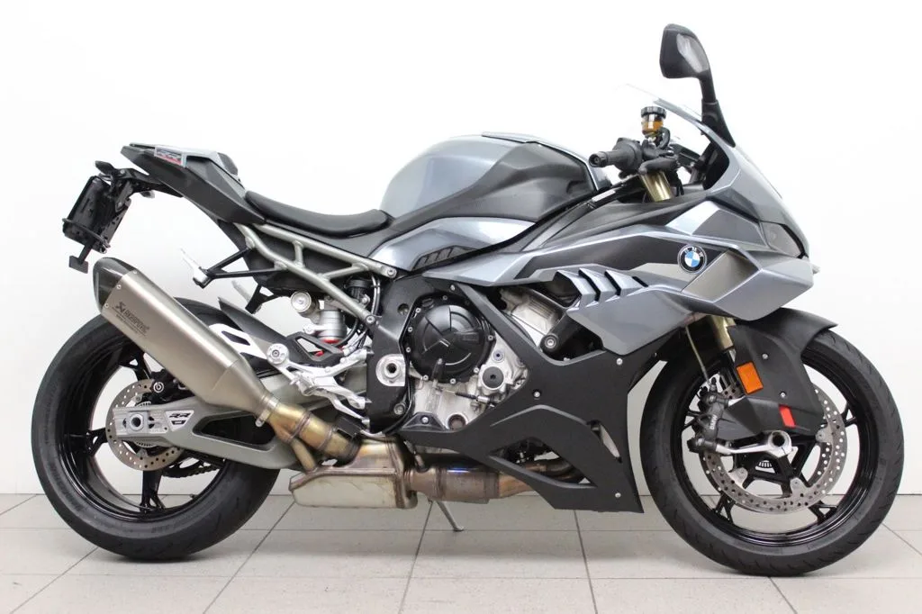 BMW S 1000 RR (2025) — foto 1