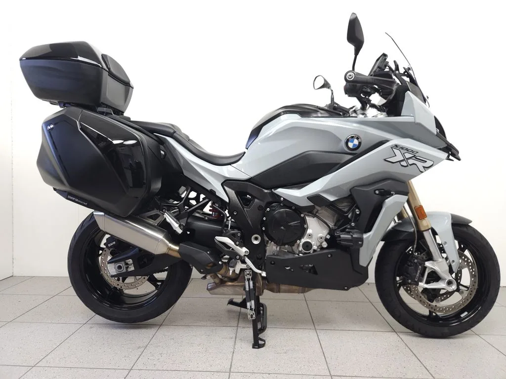 BMW S 1000 XR (2020) — foto 1