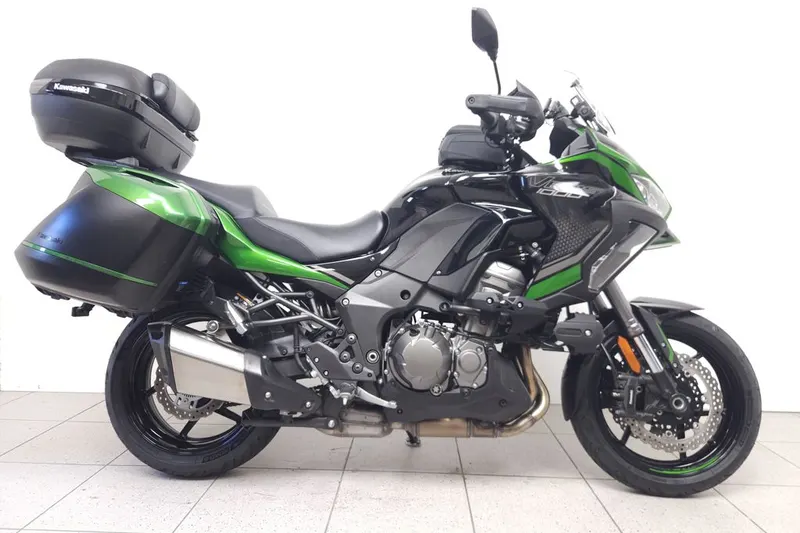 Kawasaki Versys 1000 SE (2024)