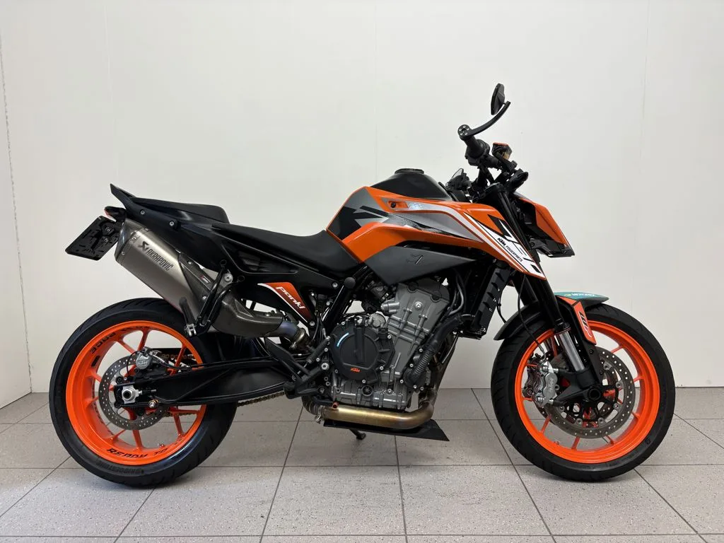 KTM 790 Duke (2022) — foto 1