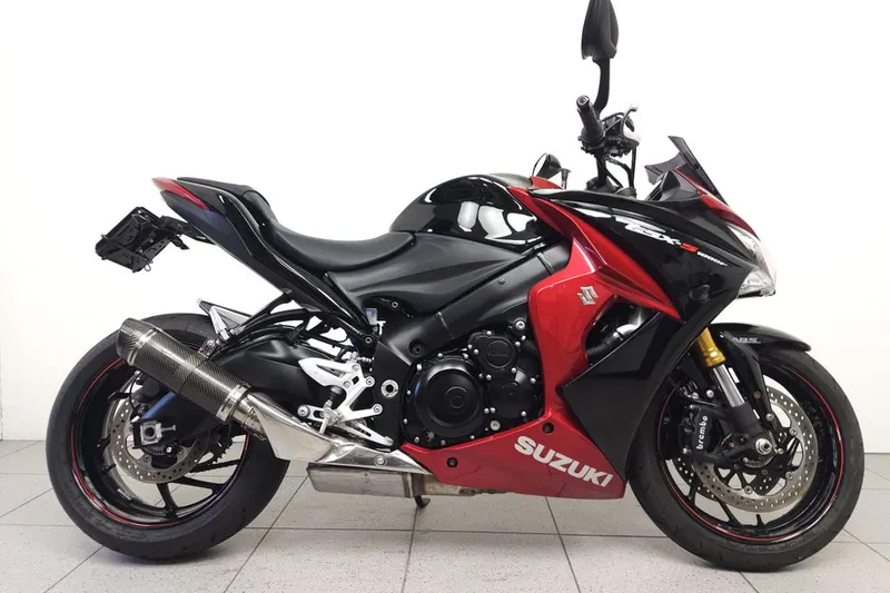 Suzuki GSX S 1000F (2016)