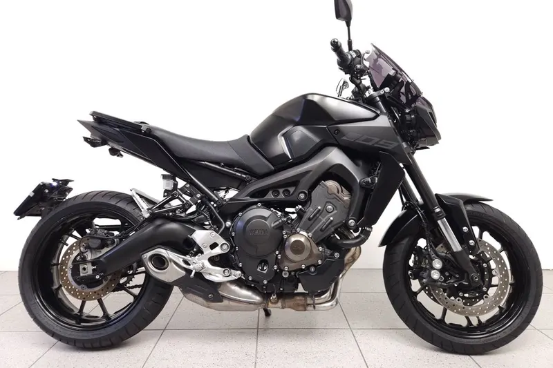 Yamaha MT-09 (2017)