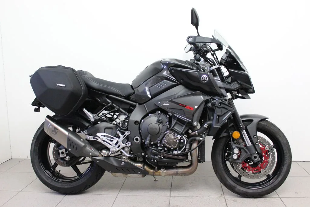 Yamaha MT-10 (2018) — foto 1