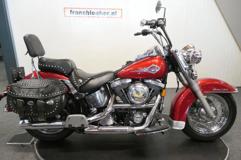 Harley-Davidson Heritage Softtail Classic (1999)