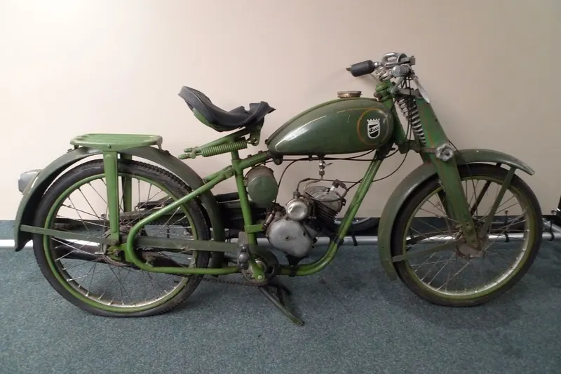 Rixe M 100 98 (1949)