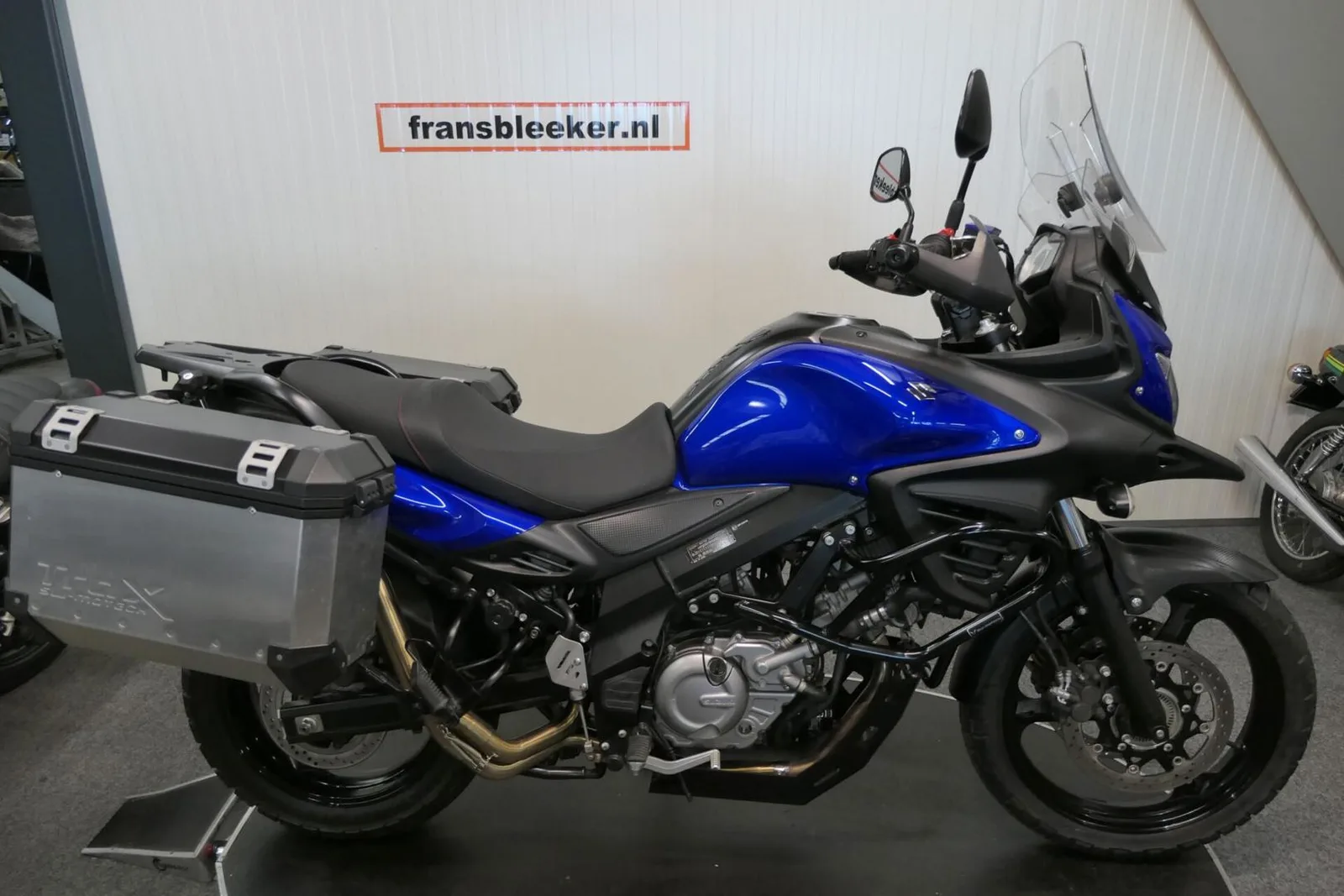 Suzuki V-Strom (2014) — foto 1