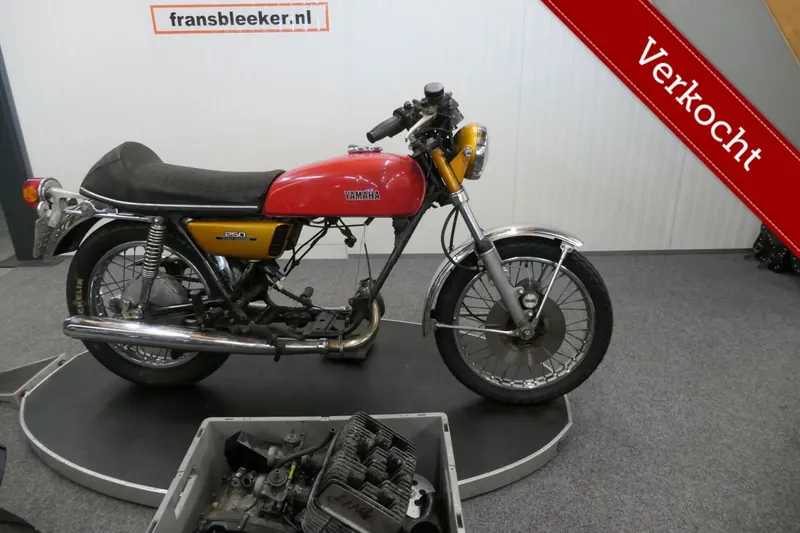 Yamaha Restauratie object (1974)