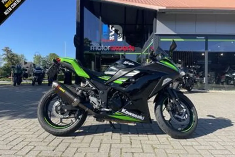 Kawasaki Ninja 300 (2017)