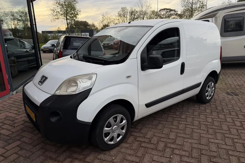 Peugeot Bipper (2010)