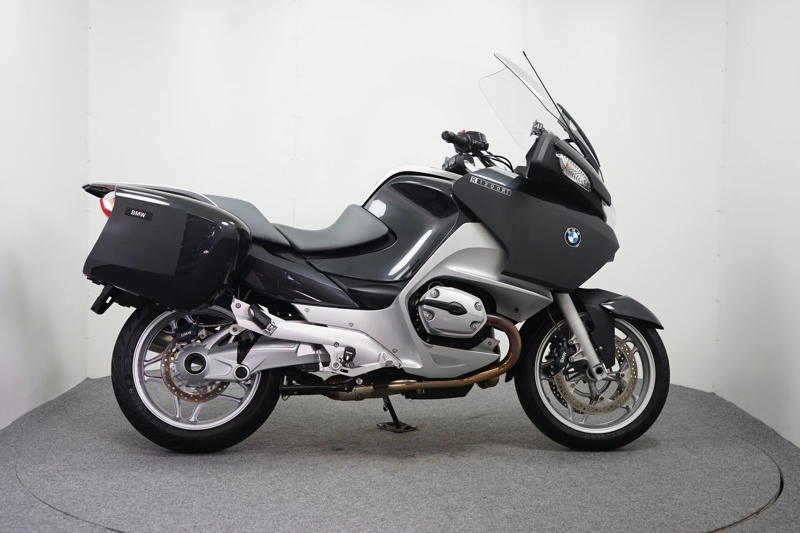 BMW R 1200 RT (2006) — foto 1
