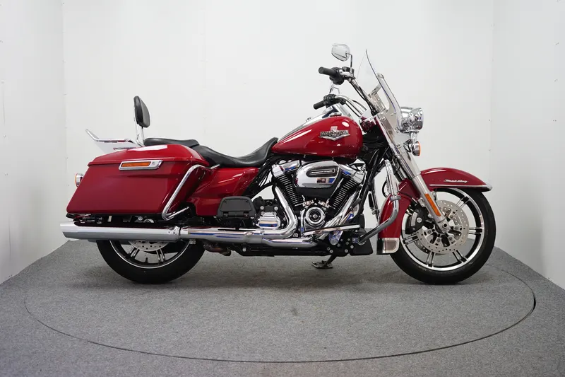 Harley-Davidson Road King (2022)