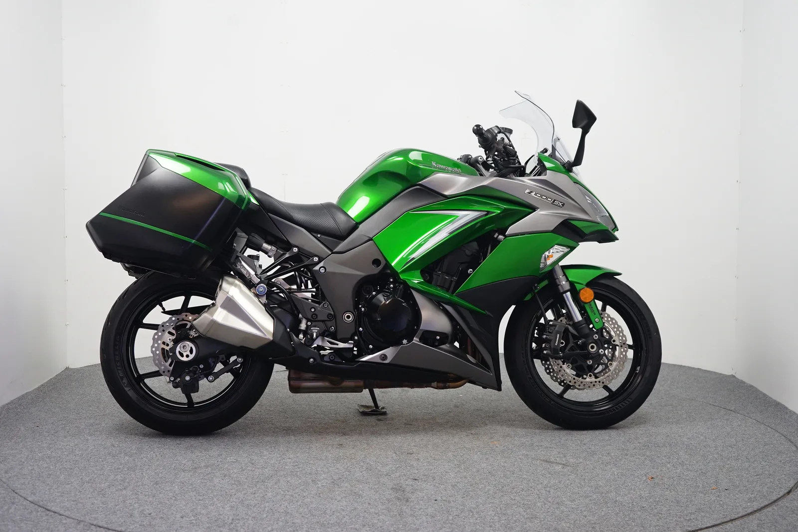 Honda CBR 1100 XX BLACKBIRD (2004) — foto 1