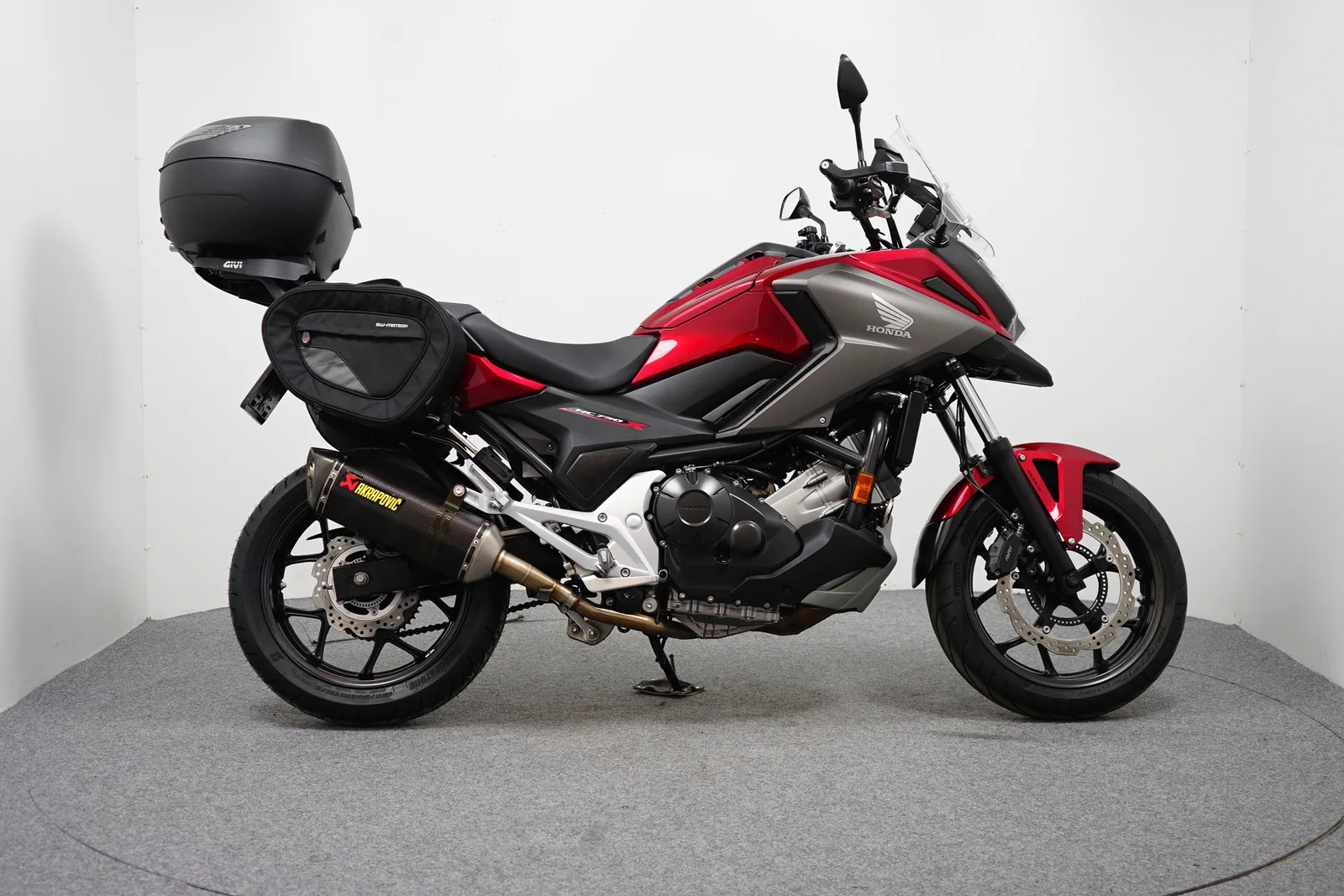 Honda NC 750 XA (2019) — foto 1