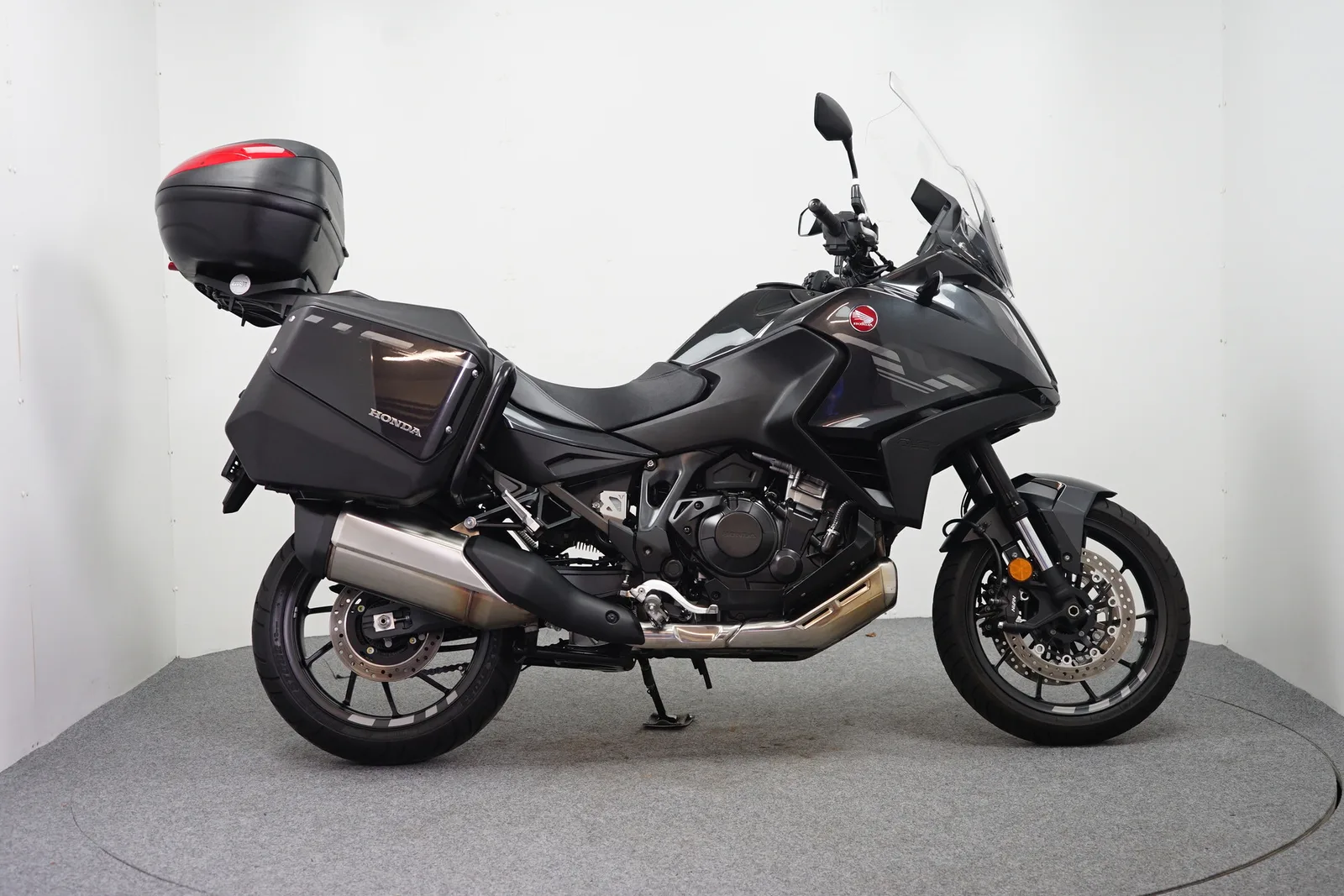 Honda NT 1100 (2023) — foto 1