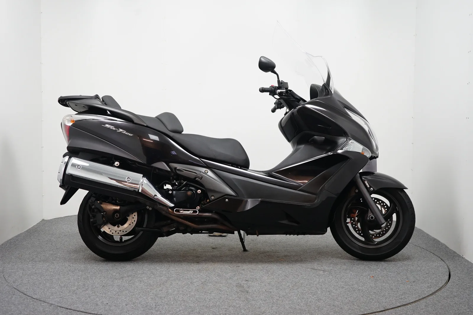 Honda X ADV 750 (2019) — foto 1