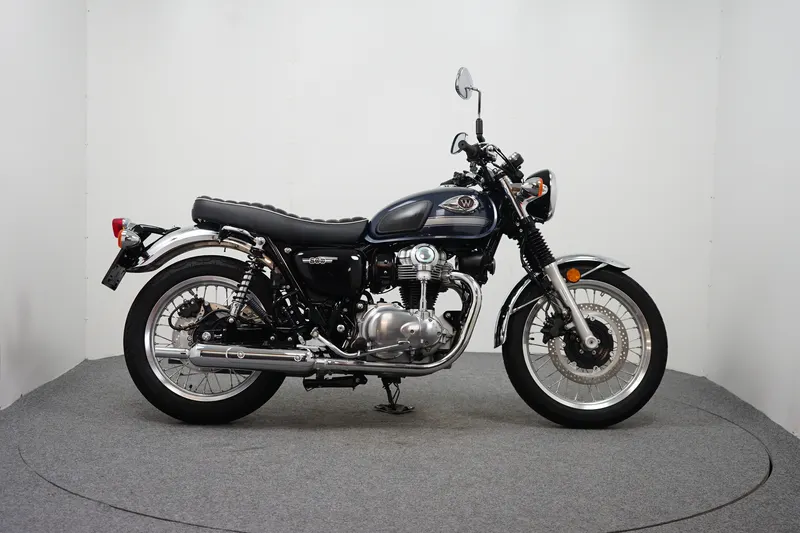 Kawasaki W800 (2023)