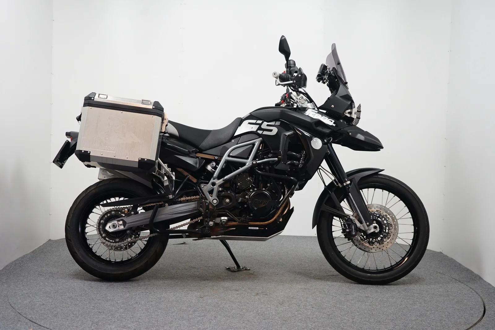 Suzuki 29.581 km (2014) — foto 1