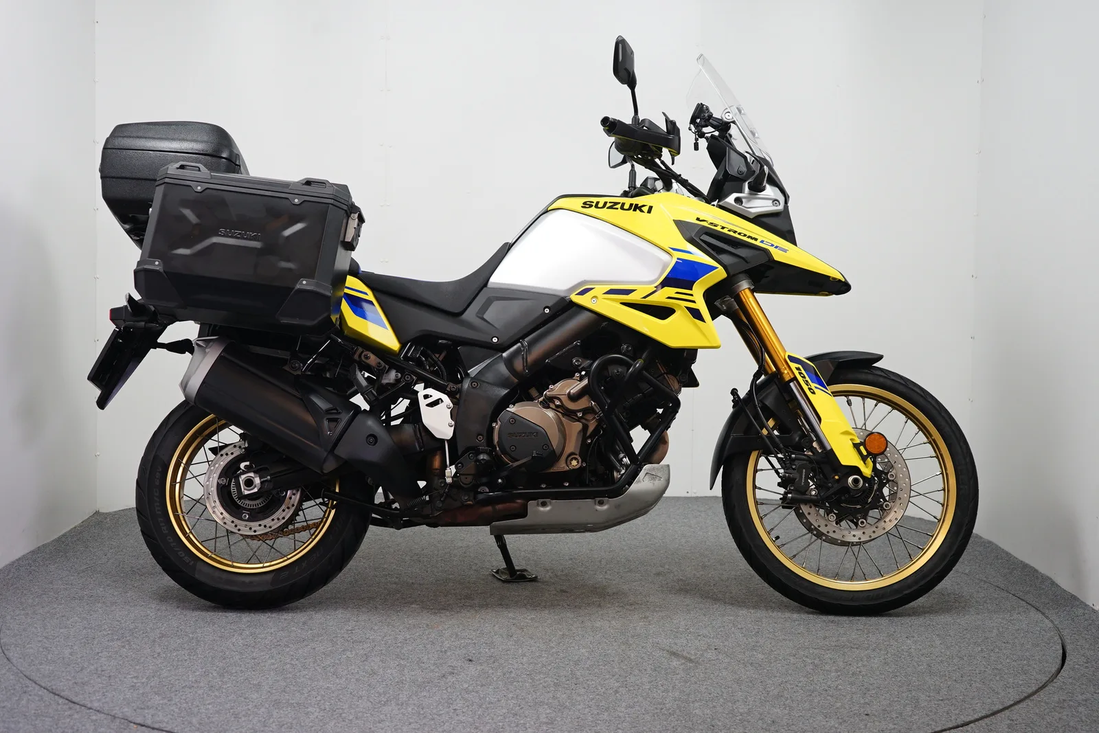 Suzuki DL 1050 V Strom (2023) — foto 1