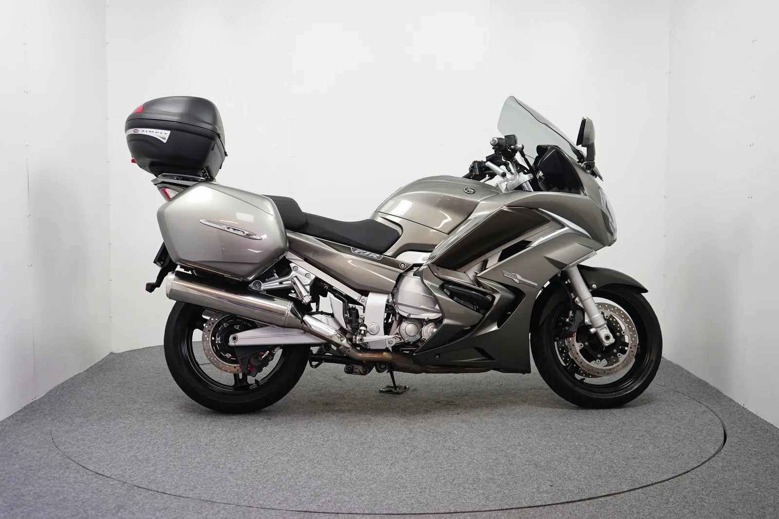 Yamaha FJR1300 (2013) — foto 1